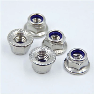 Qual è l'impatto della tolleranza dimensionale sui dadi esagonali?